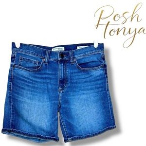 Banana Republic Boyfriend Roll-Up Denim Jean Shorts Size 27 Casual Chic